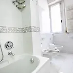 Skyline By Comorooms