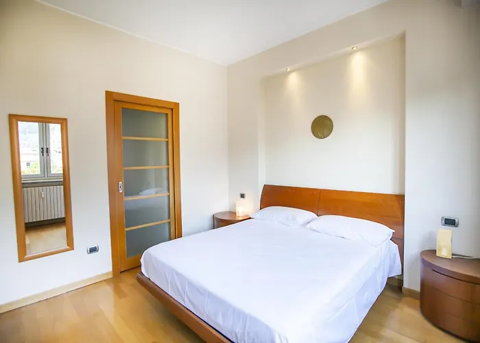 Skyline By Comorooms * 코모