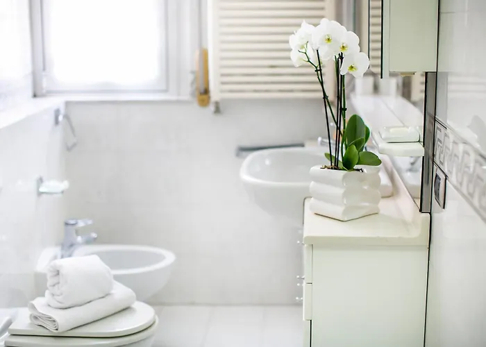 Skyline By Comorooms * 코모