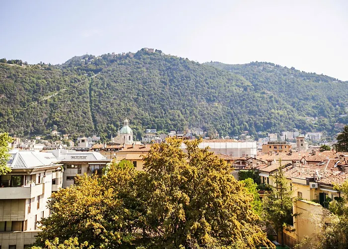 Skyline By Comorooms 아파트 *